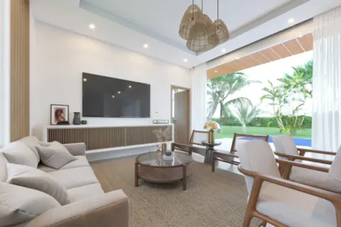 3 bedrooms Villa in Phuket, Thailand No. 3135 2