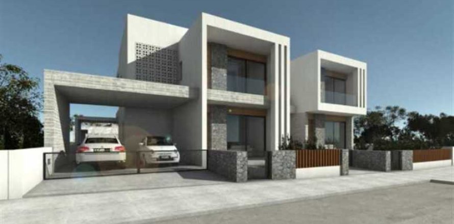 4 bedrooms House in Limassol, Cyprus No. 32023