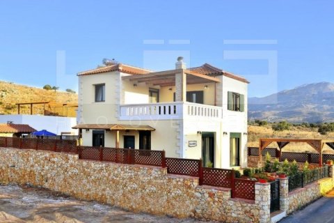 3 bedrooms Villa in Crete, Greece No. 24327 1