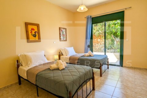 3 bedrooms Villa in Crete, Greece No. 24318 20