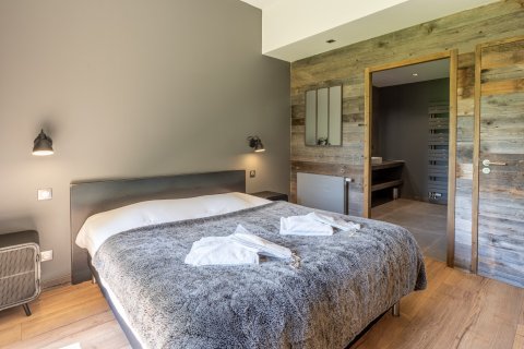 5 bedrooms Apartment in Huez, France No. 68567 1