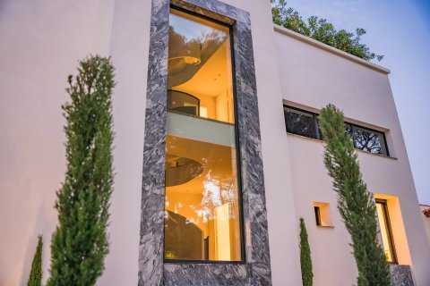 6 chambres Villa à Antibes, France No. 69035 16