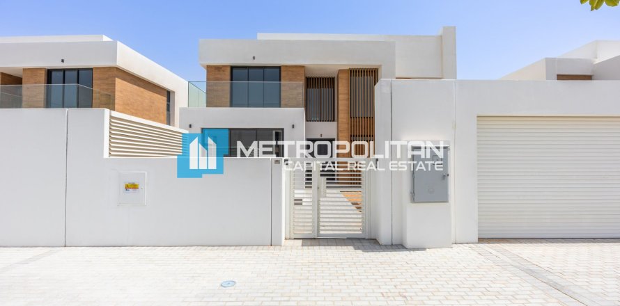 4 dormitorios Villa en  Saadiyat Island, UAE No. 23737