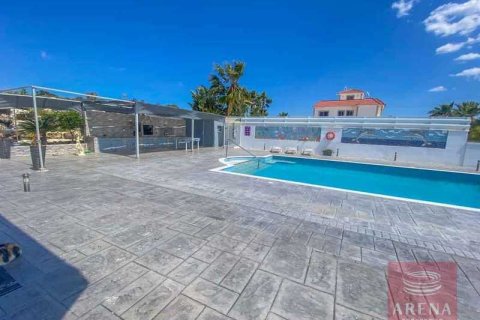 5 bedrooms Villa in Paralimni, Cyprus No. 30839 7