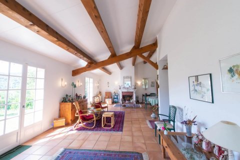 3 bedrooms Villa in Grimaud, France No. 68195 7