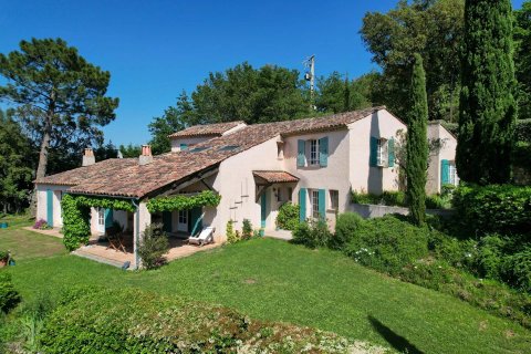 3 bedrooms Villa in Grimaud, France No. 68195 27