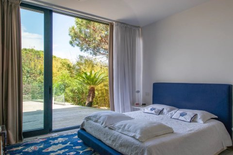 5 bedrooms Villa in Ramatuelle, France No. 68205 14