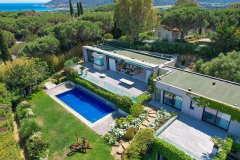 5 bedrooms Villa in Ramatuelle, France No. 68205 1