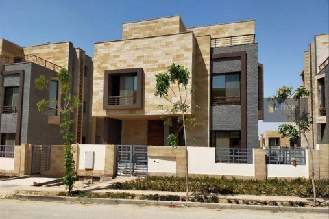 4 dormitorios Villa en New Cairo, Egypt No. 39035 10