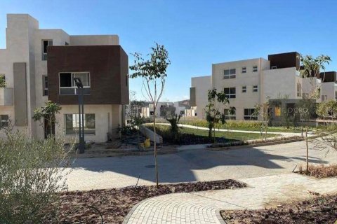 4 dormitorios Townhouse en 6 October Compounds, Egypt No. 39045 9