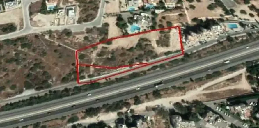 7782m² Land in Agios Tychonas, Cyprus No. 35749