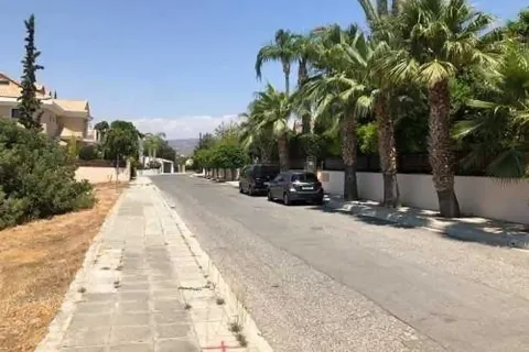 1390m² Land in Mouttagiaka, Cyprus No. 35748 4