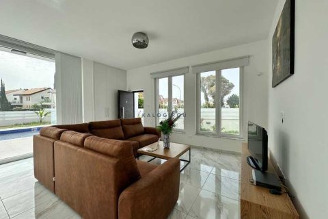 3 bedrooms House in Larnaca, Cyprus No. 71931 7