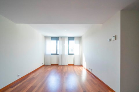 2 bedrooms Apartment in Madrid, Spain No. 26133 5