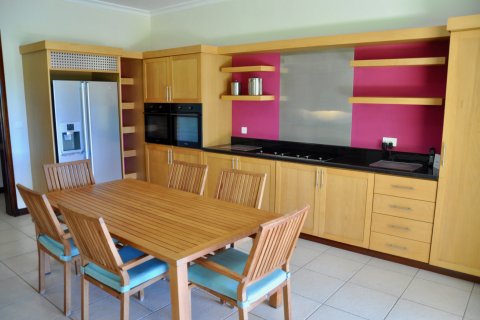 4 bedrooms Villa in Tamarin, Mauritius No. 60956 5