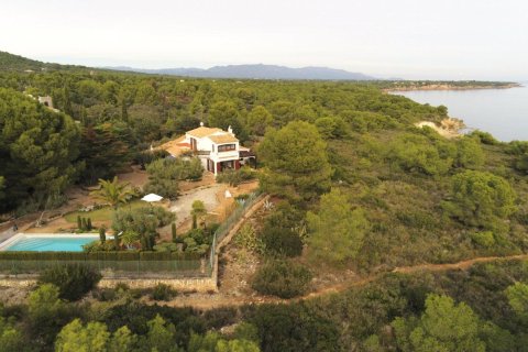 4 bedrooms House in L'Ametlla de Mar, Spain No. 25147 13