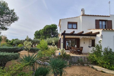 4 bedrooms House in L'Ametlla de Mar, Spain No. 25147 3