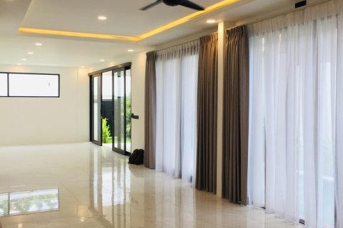 3 bedrooms Villa in Dalung, Indonesia No. 23372 15