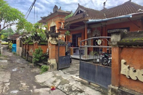 6 bedrooms House in Denpasar, Indonesia No. 23278 1