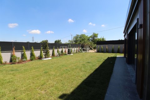 5+1 Villa à Arnavutkoey, Turkey No. 14447 4