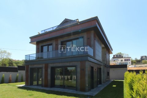 5+1 Villa à Arnavutkoey, Turkey No. 14447 2