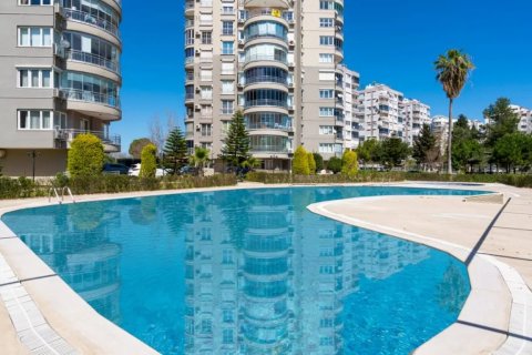 4 rooms Appartement à Alanya, Turkey No. 14482 1