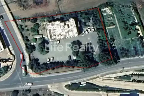 3606m² Land in Germasogeia, Cyprus No. 35460 1