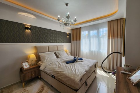 3+1 Apartment in Mahmutlar, Turkey No. 14248 7