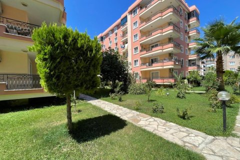 2+1 Apartment in Mahmutlar, Turkey No. 14247 7