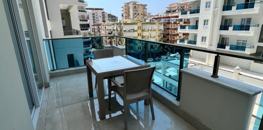 1+1 Apartment en Mahmutlar, Turkey No. 14336