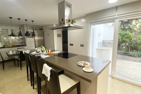 5 dormitorios Villa en Campoamor, Spain No. 26377 7