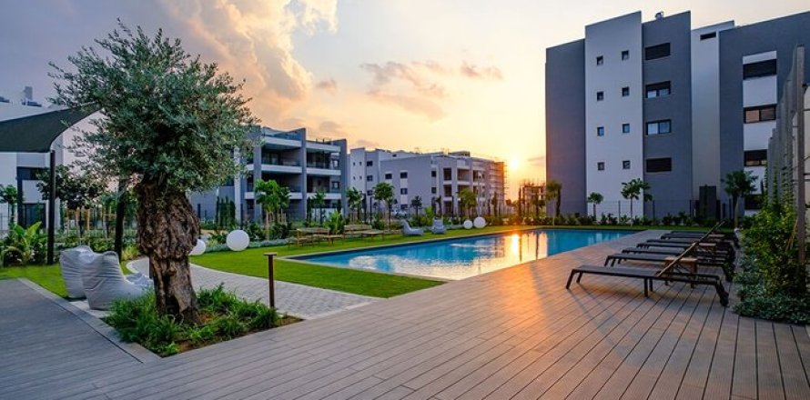 3 dormitorios Apartment en Limassol, Cyprus No. 37805