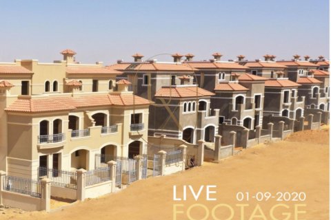 4 dormitorios Townhouse en Hyde Park, Egypt No. 38327 3