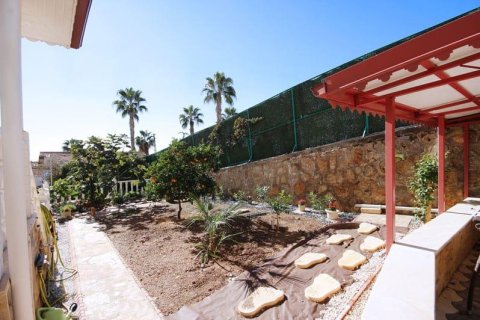 5 rooms Villa à Demirtas, Turkey No. 20956 4