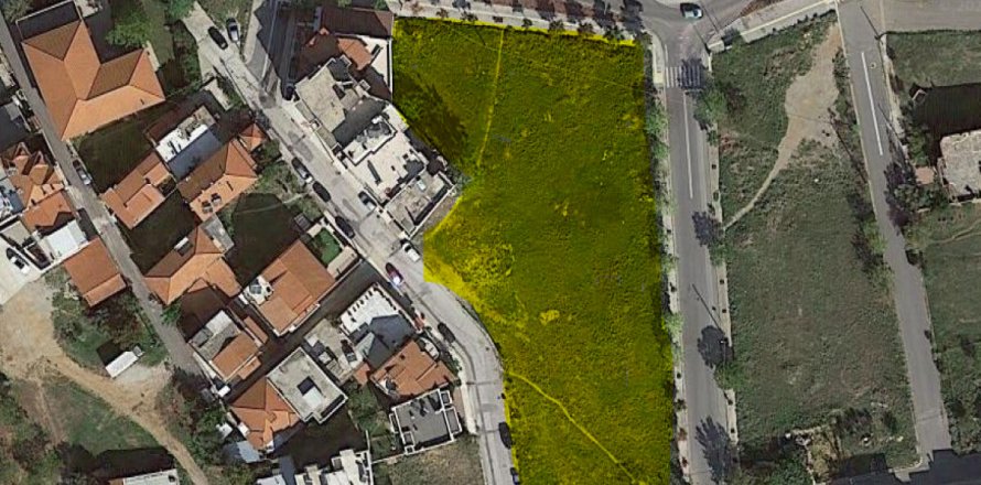 3940m² Land en Polichni, Greece No. 56405