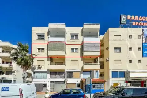 4 bedrooms Apartment in Mouttagiaka, Cyprus No. 40989 1