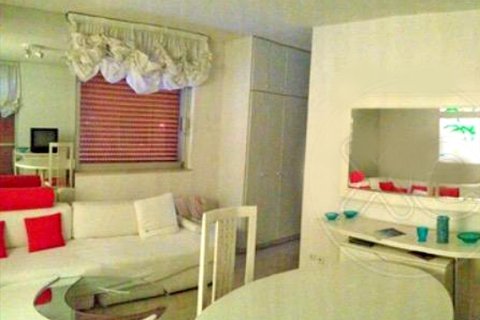 1 dormitorio Apartment en Vouliagmeni, Greece No. 59679 3