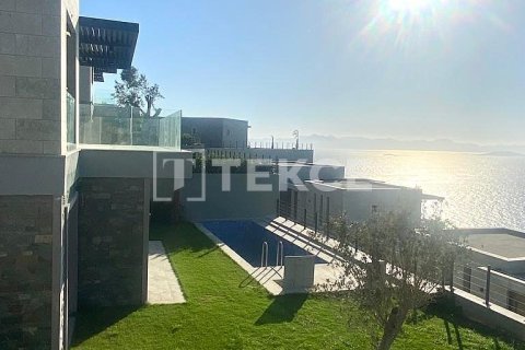 4+1 Villa in Bodrum, Turkey No. 11717 21