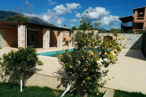 7 bedrooms Villa in Loutraki, Greece No. 50109 2