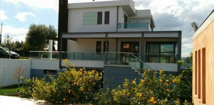 7 bedrooms Villa in Loutraki, Greece No. 50109