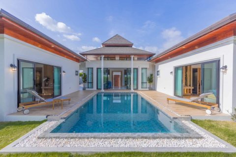 3 dormitorios Villa en Chalong, Thailand No. 1187 6