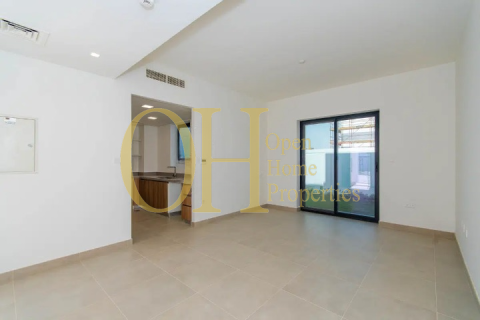 2 bedrooms Townhouse in Al Ghadeer 2, UAE No. 44213 6