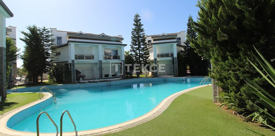 4+1 Villa à Antalya, Turkey No. 11739