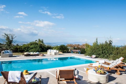 7 bedrooms Villa in Chania, Greece No. 59177 1