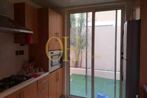 4 bedrooms Townhouse in Al Raha Gardens, UAE No. 10649 9