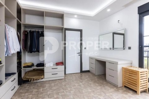 4 rooms Appartement à Dosemealti, Turkey No. 12376 8