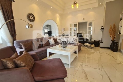 4 rooms Villa in Kargicak, Turkey No. 12377 7