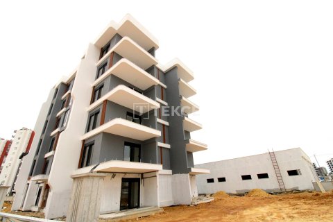 2+1 Apartment en Aksu, Turkey No. 11939 9