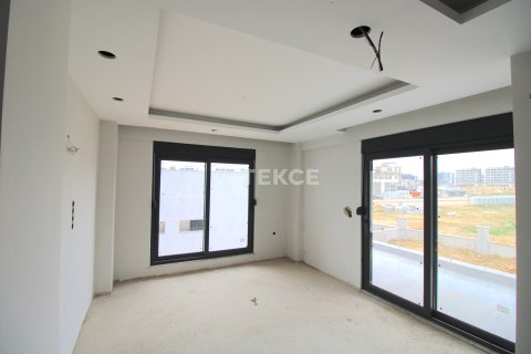 2+1 Apartment in Aksu, Turkey No. 11939 26