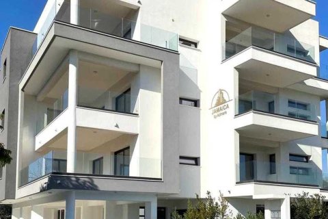 3 bedrooms Apartment in Germasogeia, Cyprus No. 33463 1